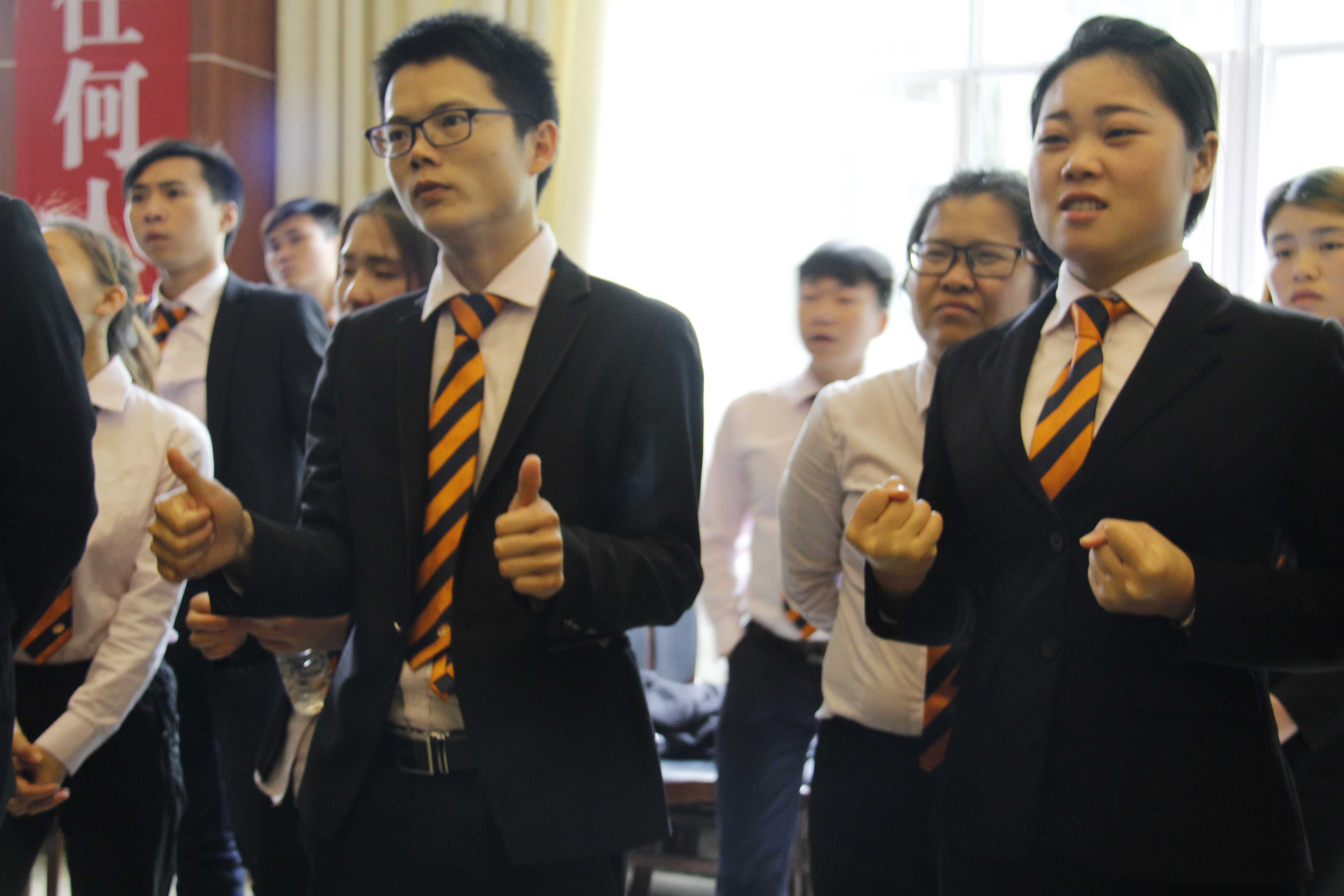 1493450272593046109.jpg 帮助、鼓励-(1).jpg