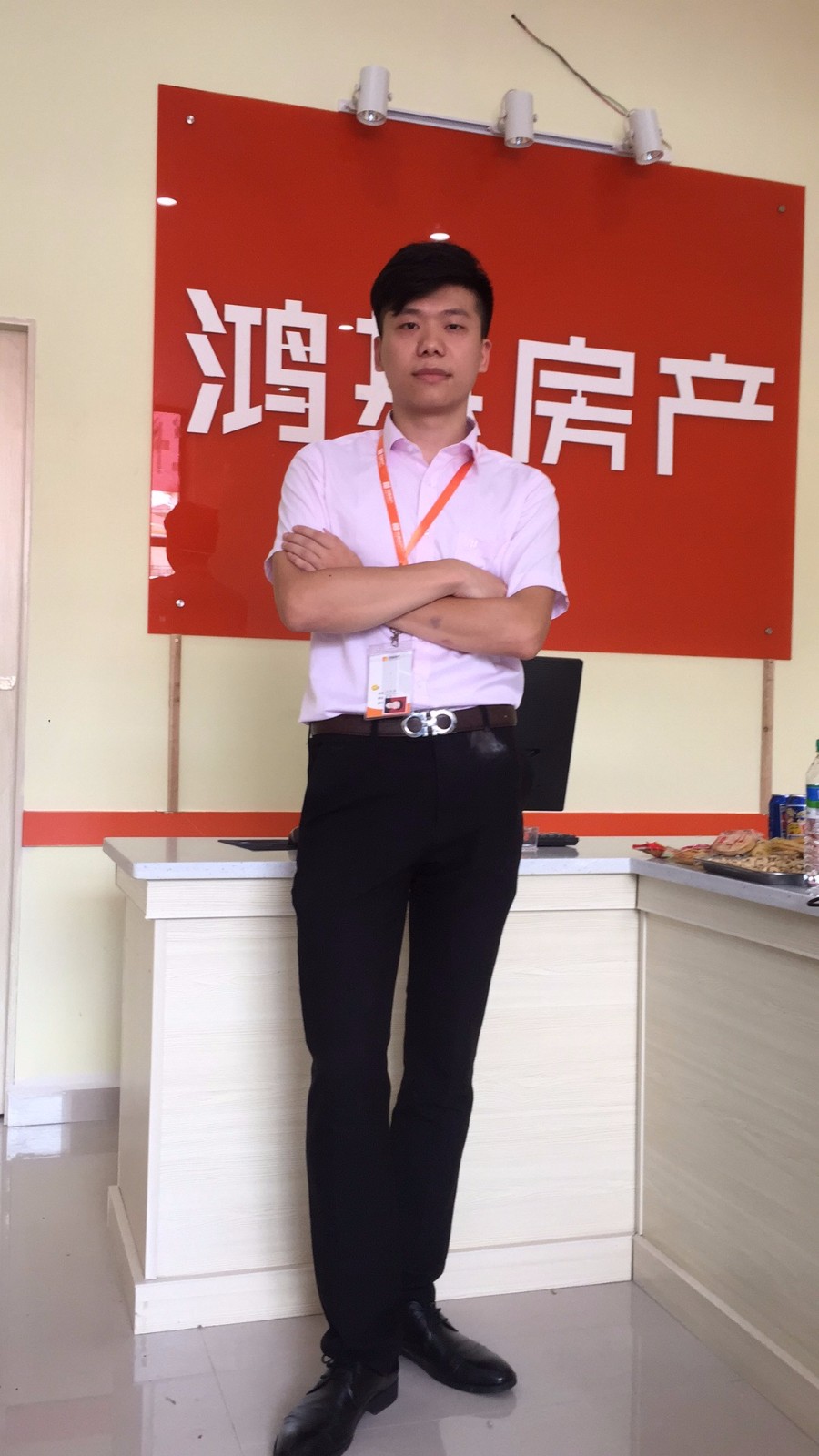 1504756057876098160.jpg 4 湾里店4.jpg