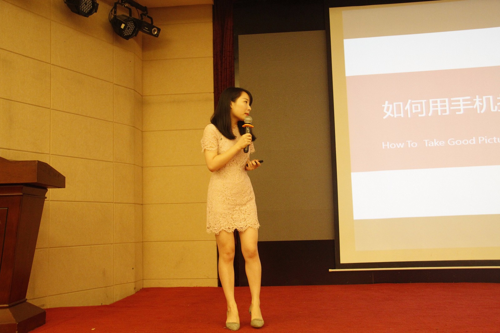1505271488061088983.jpg 谢曼丽.jpg